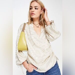 River Island 🌸Animal Jacquard🌸 Ruched Wrap Blouse - SZ 8